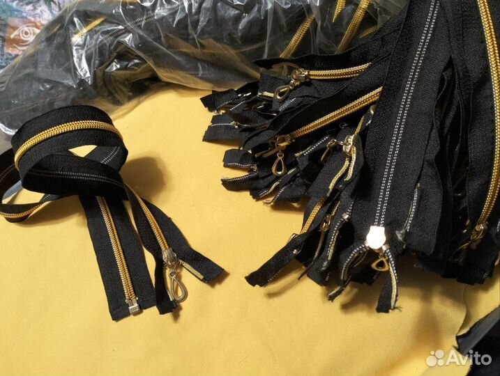 Швейная фурнитура молнии