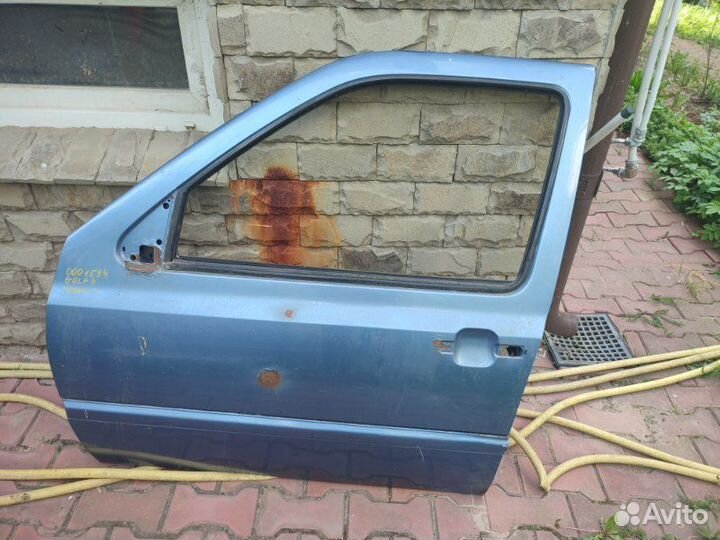 Дверь передняя левая Volkswagen Golf 3 1991-1997