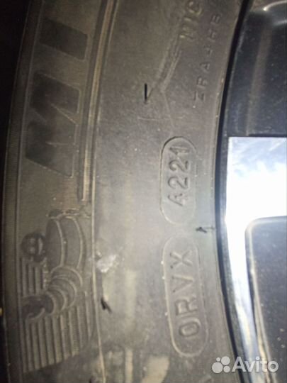 Michelin X-Ice North 4 195/65 R15