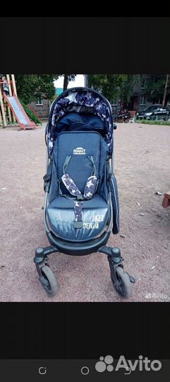 Прогулочная коляска