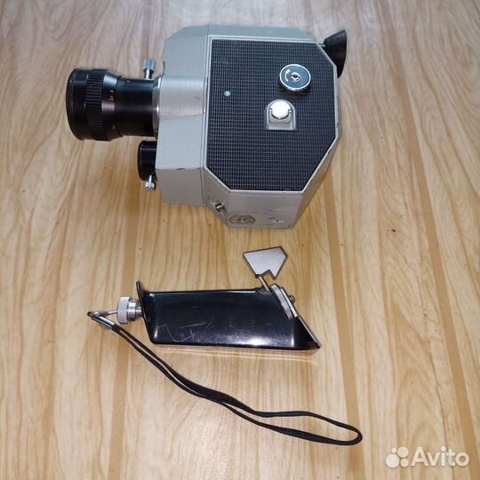 Кинокамера кварц 1х8с 3