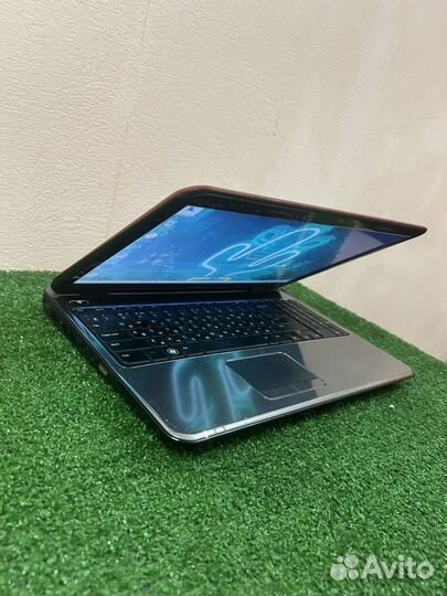 Яркий Мощный Ноутбук Dell на Core i3/4гб озу/250гб