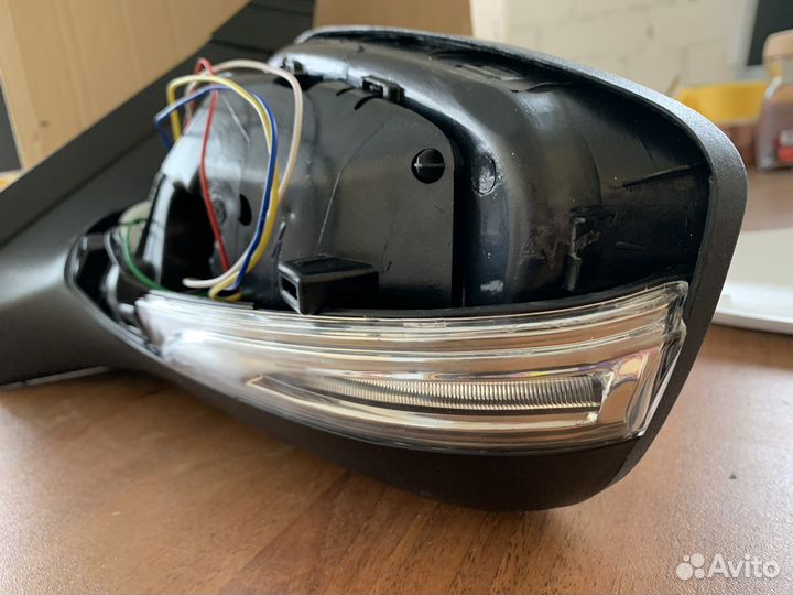 Зеркало з/вида левое Solaris