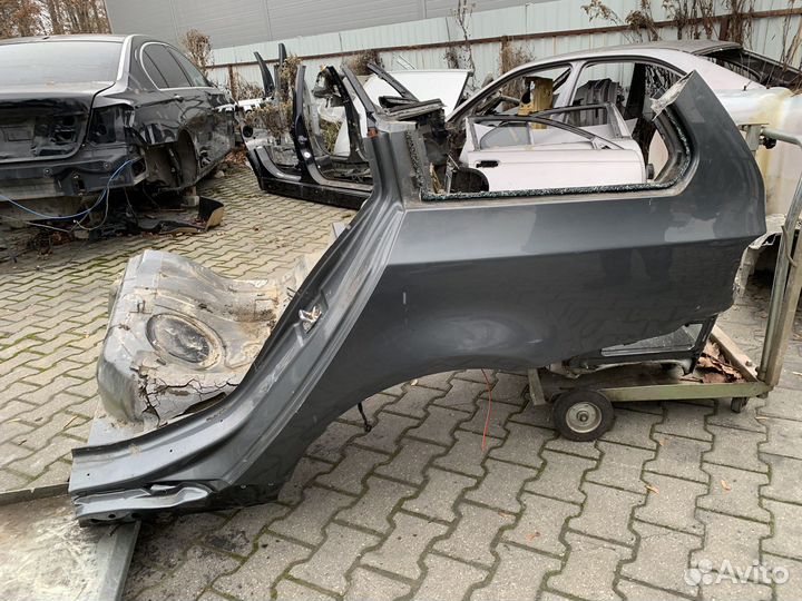 Четверть BMW 5 E61 заднее левое крыло