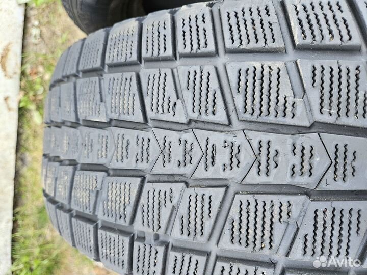 Roadstone Winguard Ice SUV 225/60 R17 103Q