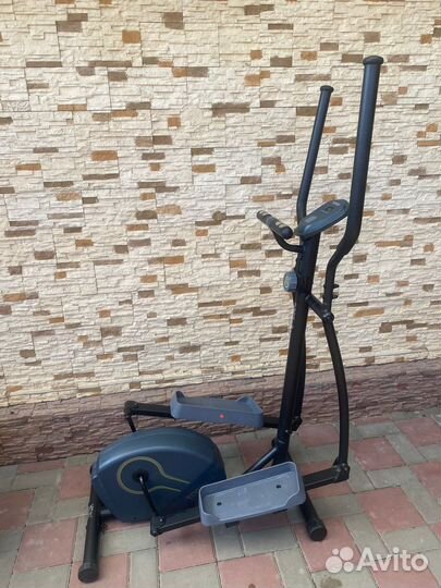 Эллиптический тренажер