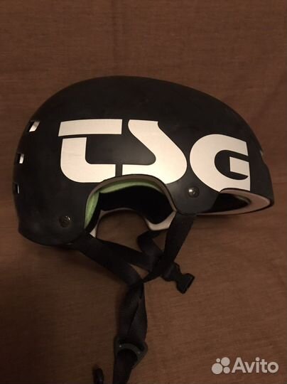 Шлем защитный Шлем TSG skate/BMX
