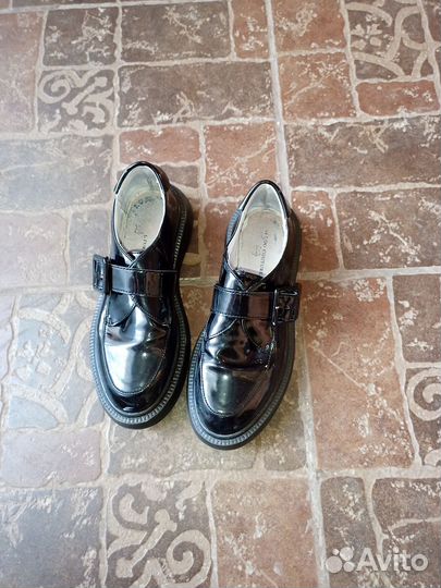 Ботинки школьные Keddo 37