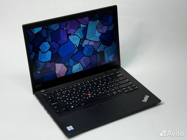 Ультрабук Lenovo ThinkPad T490