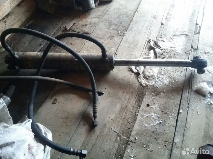 Гидроцилинд