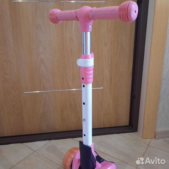 Самокат детский трехколесный складной