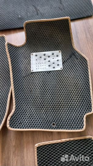 Эва коврики Хонда HRV