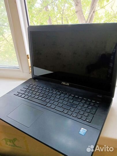 Ноутбук asus + рюкзак
