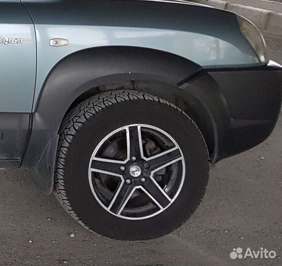 R16 Michelin Latitude Cross 235/60, PCD 5x114.3 DIA 67.1