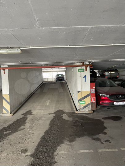 Машиноместо, 15 м²