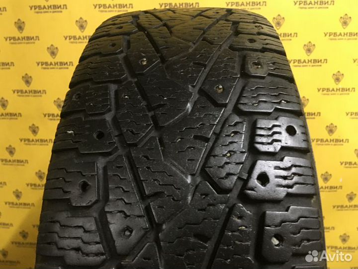 Nokian Tyres Hakkapeliitta C3 215/65 R15 R