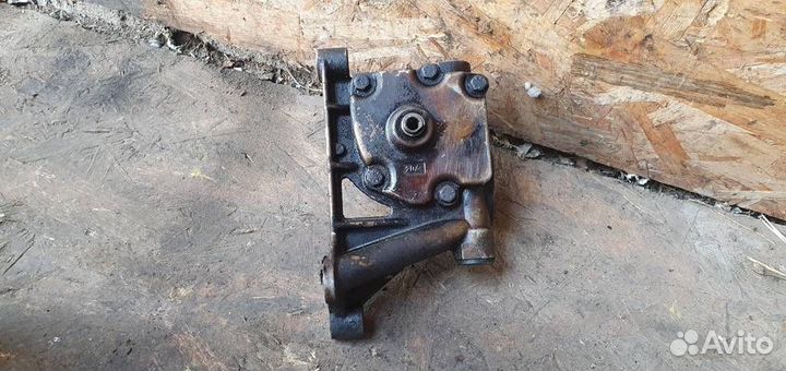 Насос масляный Audi A6 (C5) 1997-2004