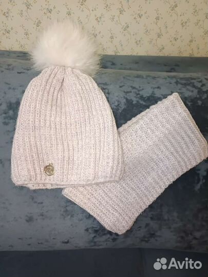 Шапка и шарф для девочки