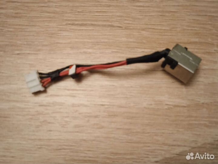 Кабель питания Acer ES1-520