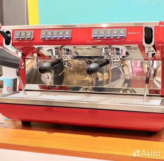 Профессиональная Кофемашина Simonelli Appia