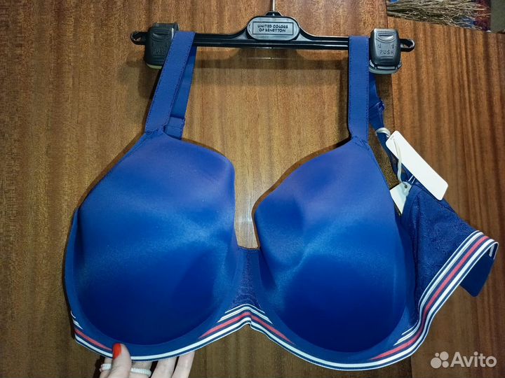 Бюст Freya (Англия) 75 I