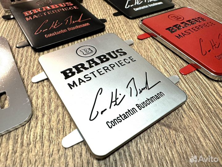 Эмблемы в сиденье brabus с креплением