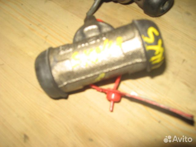 Рабочий тормозной цилиндр зад toyota SXM10 Gaia '9