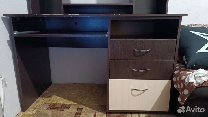 Компьютерный стол бу