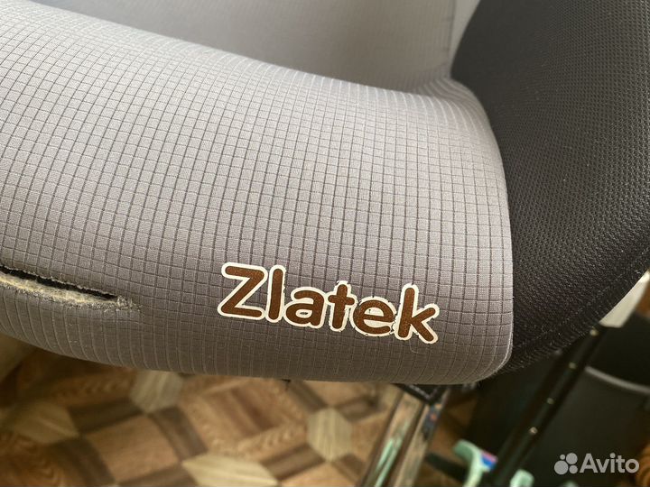 Переноска для детей в машину