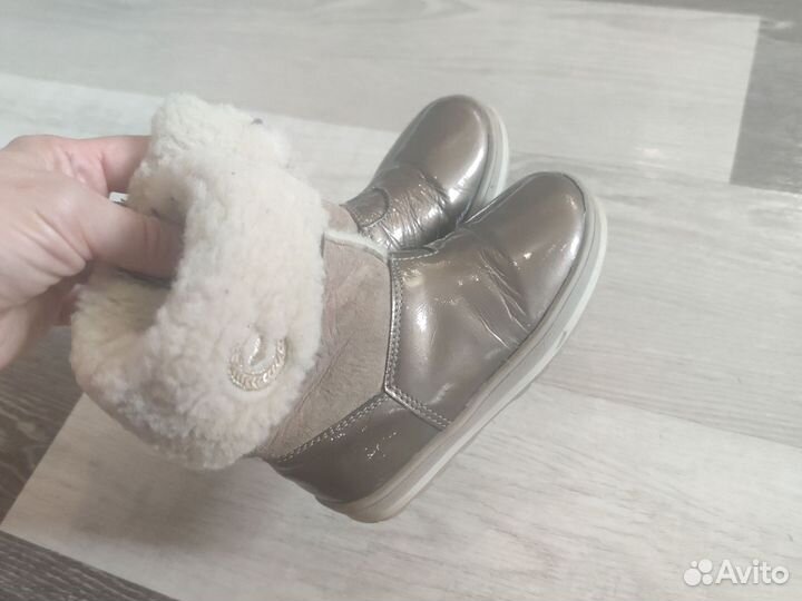 Сапоги зимние на девочку р.24 нат. Кожа/замша/мех