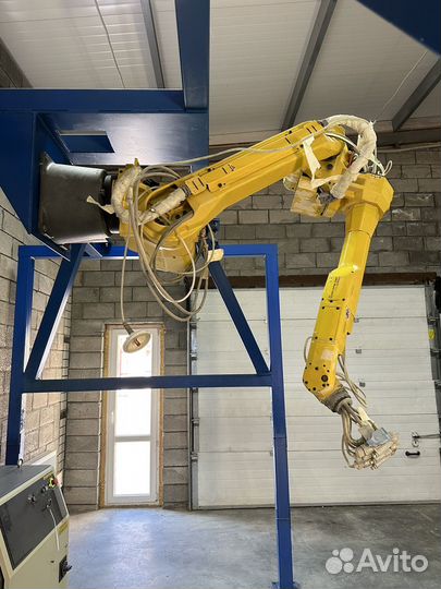 Продам робот fanuc
