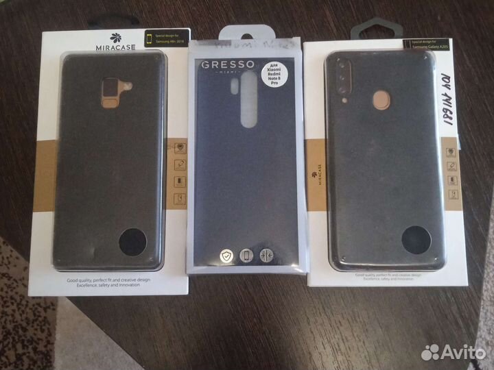 Чехлы на телефон