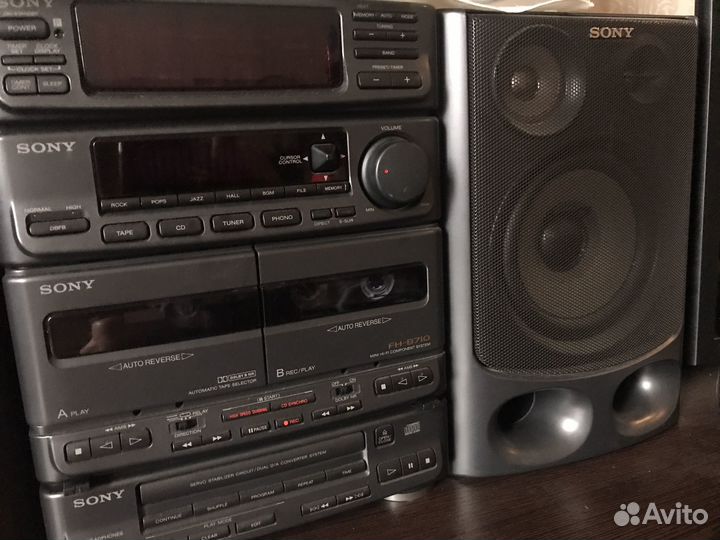 Музыкальный центр