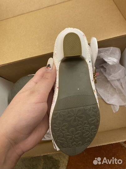 Туфли для девочки 27 размер