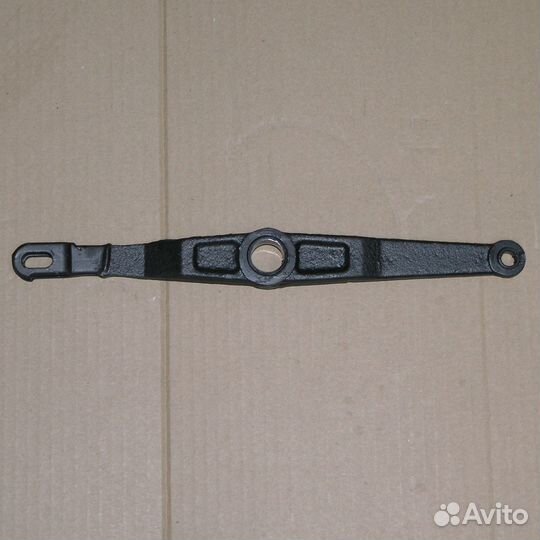 Поводок блокировки дифференциала раздаточной короб