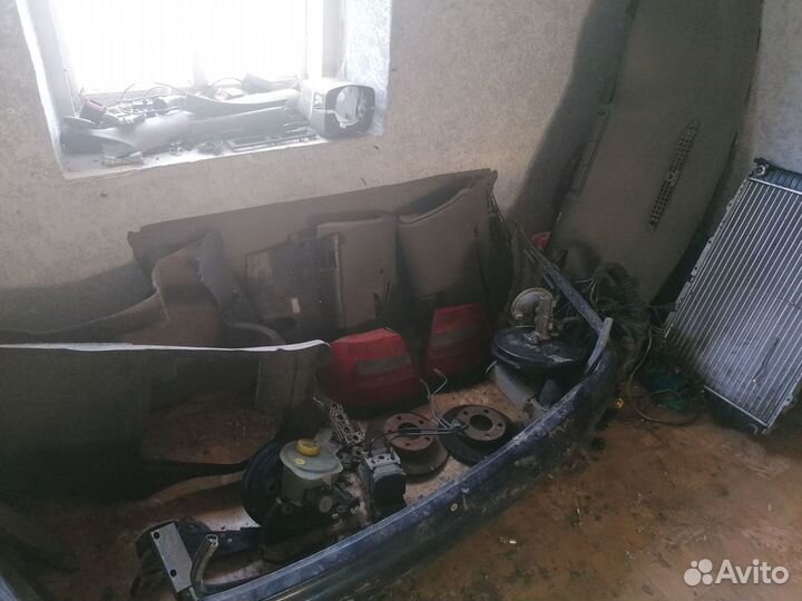 Запчасти на audi a4b5