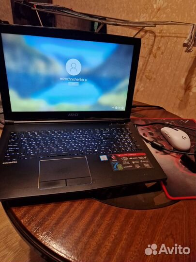 Ноутбук msi gp62 7RD Leonard