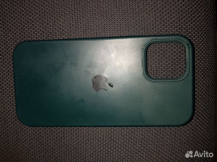 Чехол на iPhone