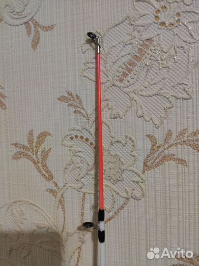 Спиннинг crocodile 2.4 м