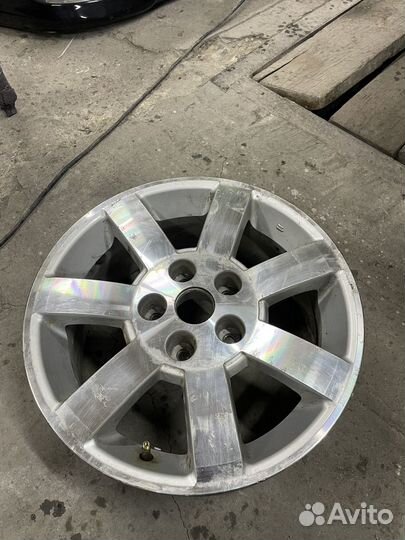 Литой диск r 16