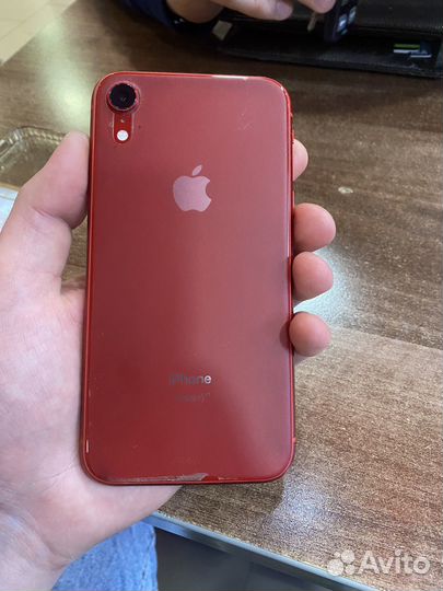 iPhone Xr, 64 ГБ
