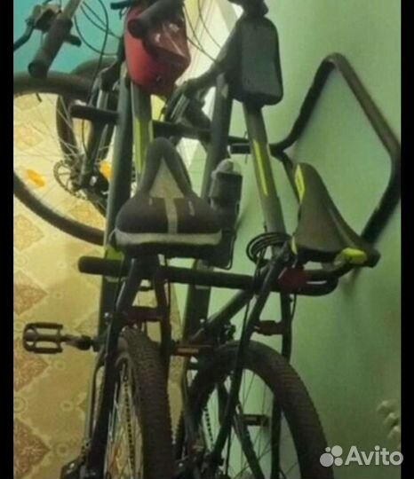 Держатель для велосипеда на стену