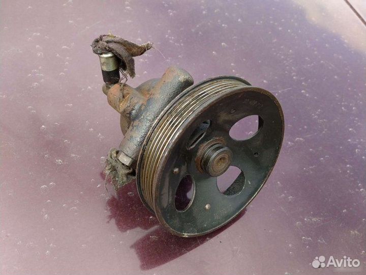 Насос гидроусилителя Opel Vectra A седан 1.8I 1995