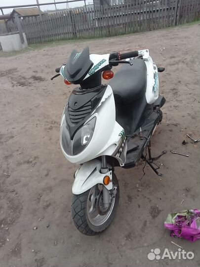Скутер 50кубов