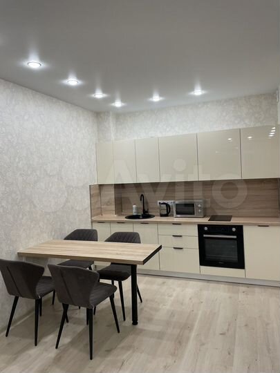 2-к. квартира, 47 м², 18/18 эт.