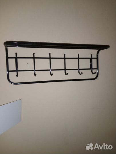 Вешалка в прихожую