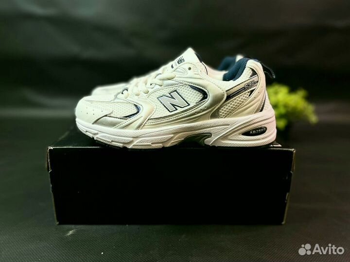 Кроссовки New Balance легкие