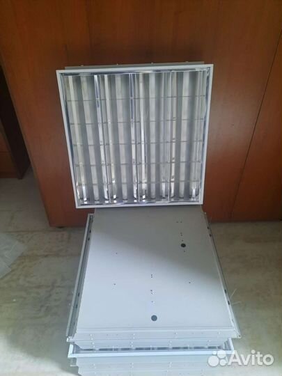 Лампа потолочная