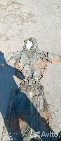Резиновый костюм продам