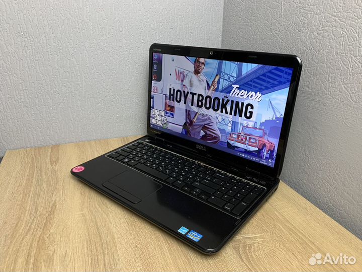 Ноутбук Dell:core-i3/ssd256/hdd500/GeForce GT525M